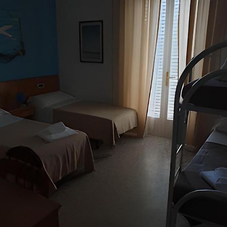 Hotel Delmare Lido di Camaiore Luaran gambar